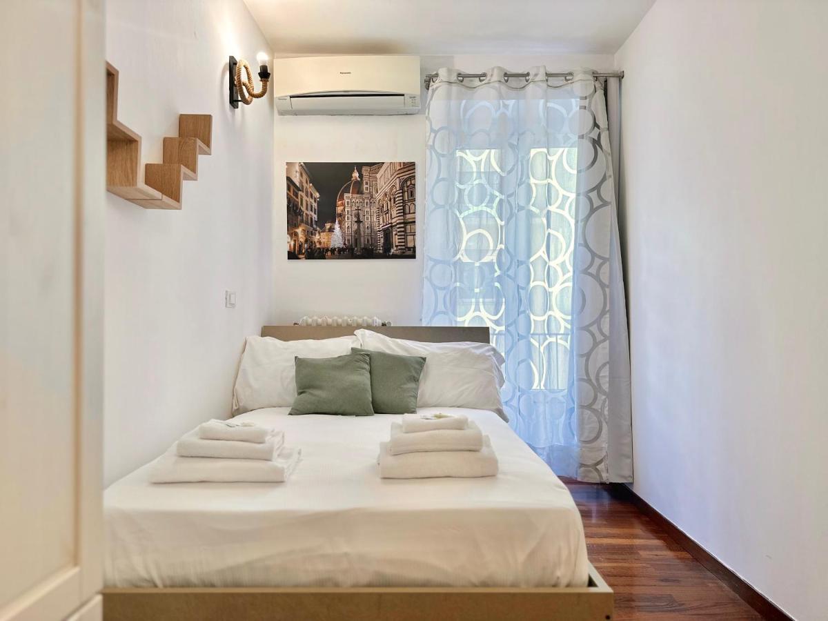 A 2 Passi Dal Duomo Con Parcheggio E 3 Camere ฟลอเรนซ์ ภายนอก รูปภาพ