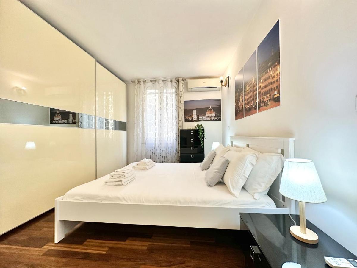 A 2 Passi Dal Duomo Con Parcheggio E 3 Camere ฟลอเรนซ์ ภายนอก รูปภาพ