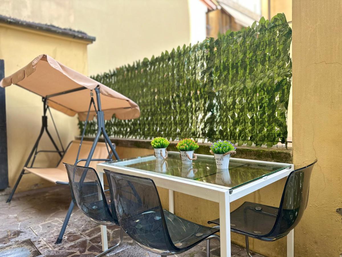A 2 Passi Dal Duomo Con Parcheggio E 3 Camere ฟลอเรนซ์ ภายนอก รูปภาพ