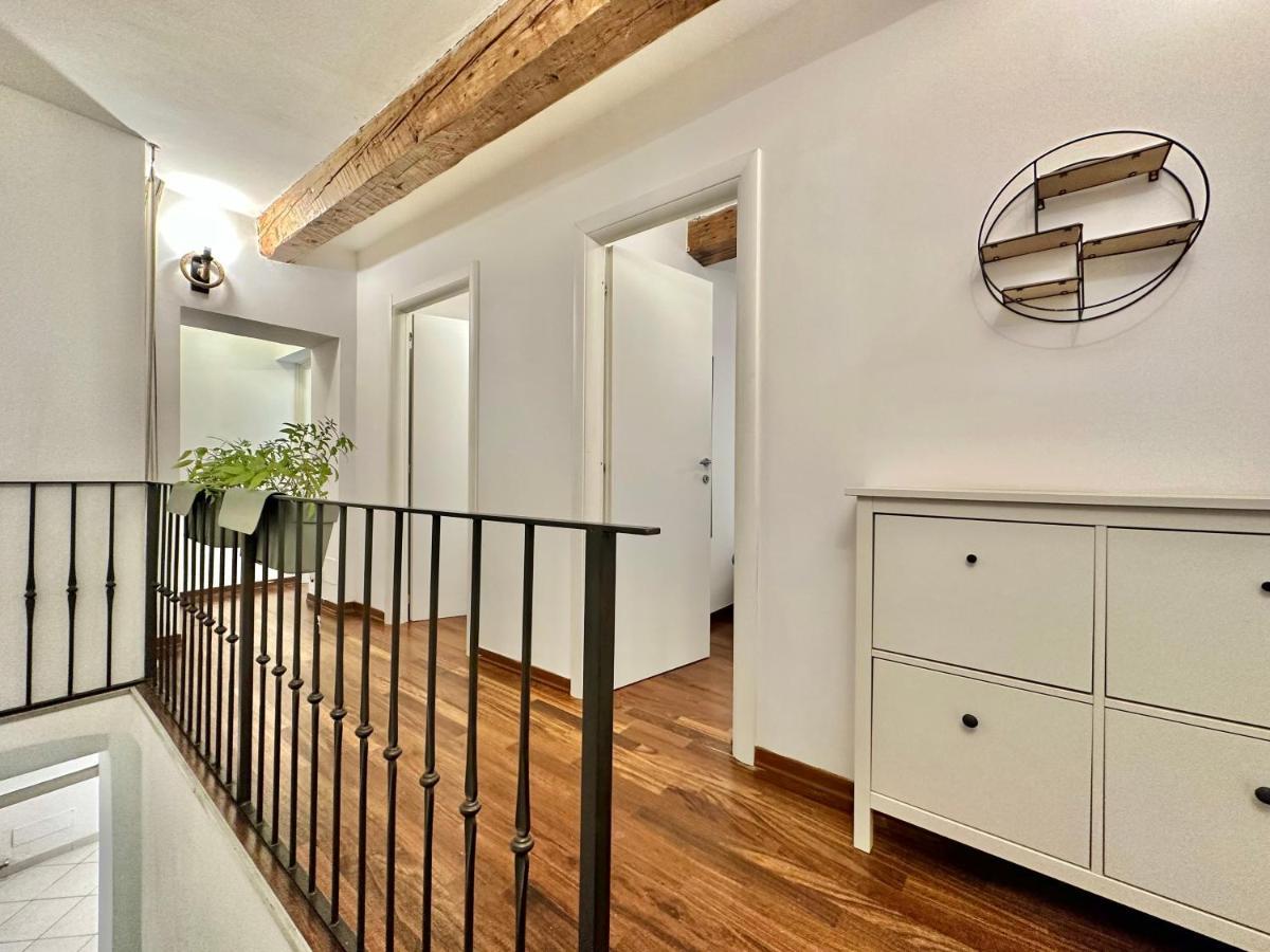 A 2 Passi Dal Duomo Con Parcheggio E 3 Camere ฟลอเรนซ์ ภายนอก รูปภาพ